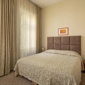 https://mamaison-residence-izabella.inbudapesthotels.com